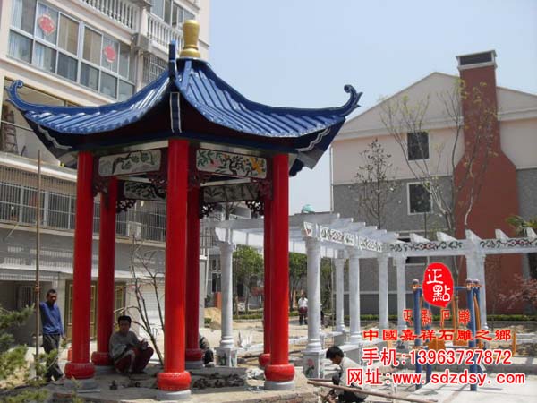 彩绘石雕凉亭