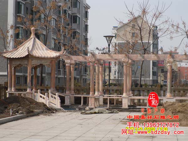 晚霞红花架,石亭