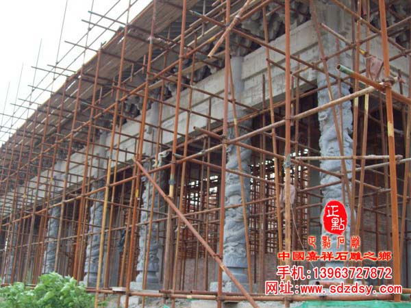 寺庙建筑石雕龙柱